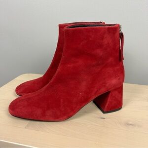 L'INTERVALLE Red Suede Heeled Ankle Booties Size‎ 6 Square Toe Back Zip